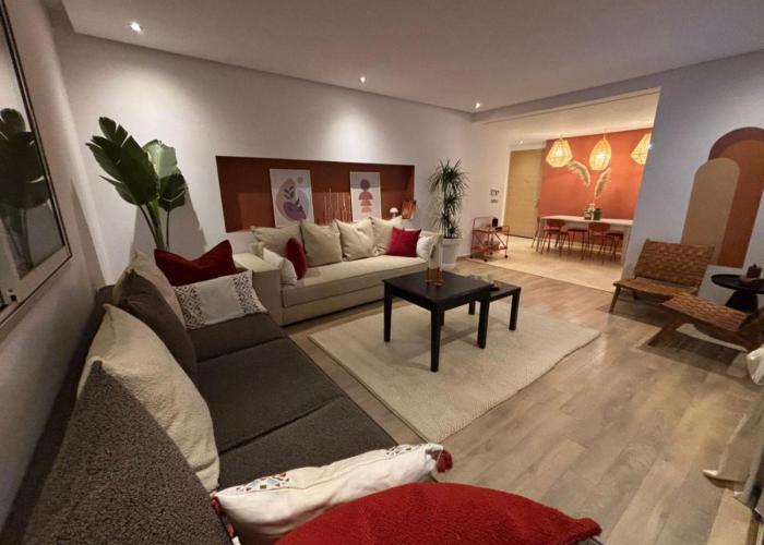 Bouskoura, appart jardin privé