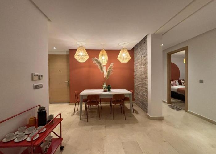 Bouskoura, appart jardin privé