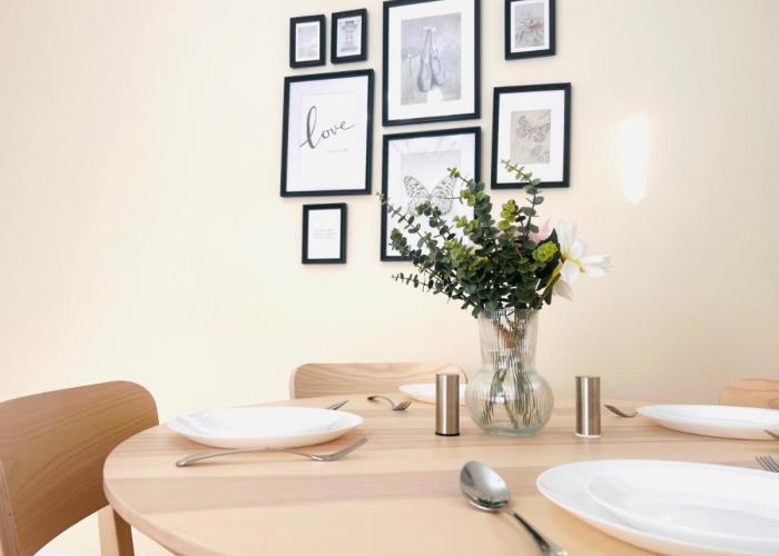Modern two bedroom Apartment near Wembley stadium by Leda Homes