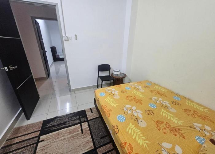alif homestay kulim