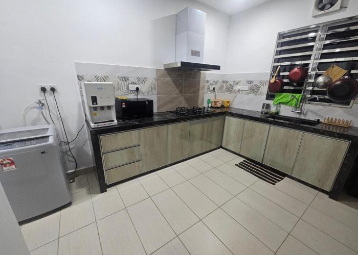 alif homestay kulim
