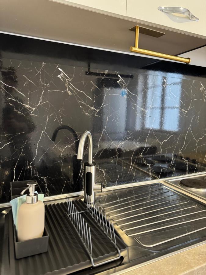 фото Apartman Laros