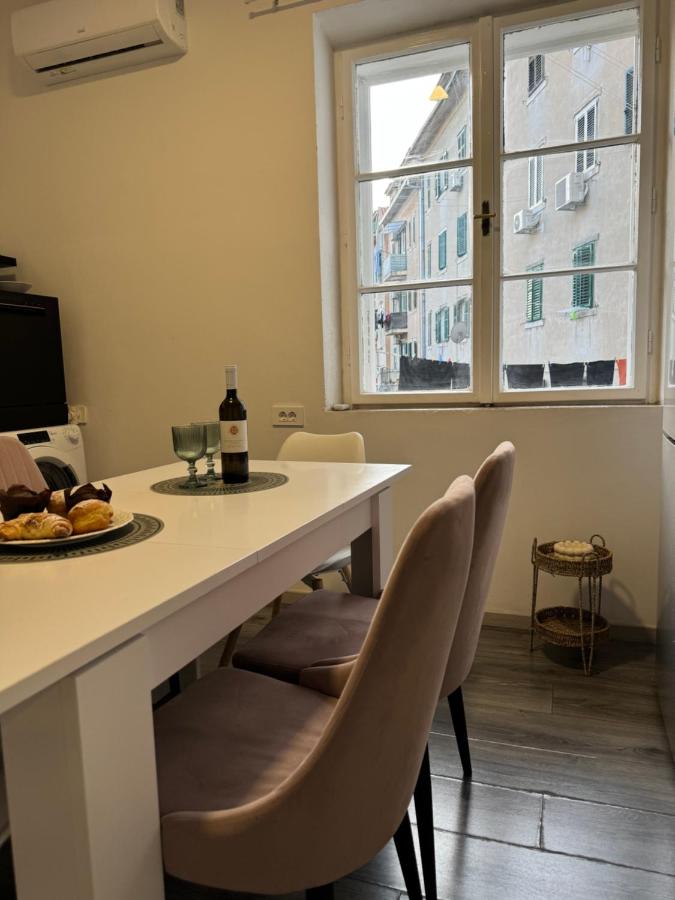 фото Apartman Laros