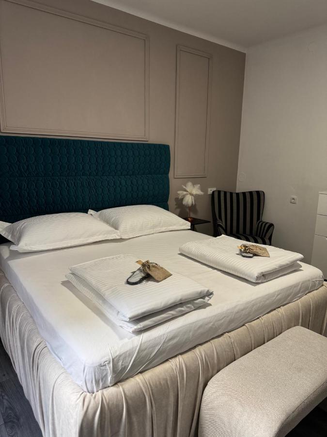 фото Apartman Laros