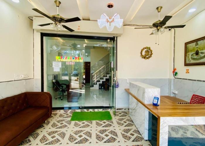 Hotel Malwa Residency