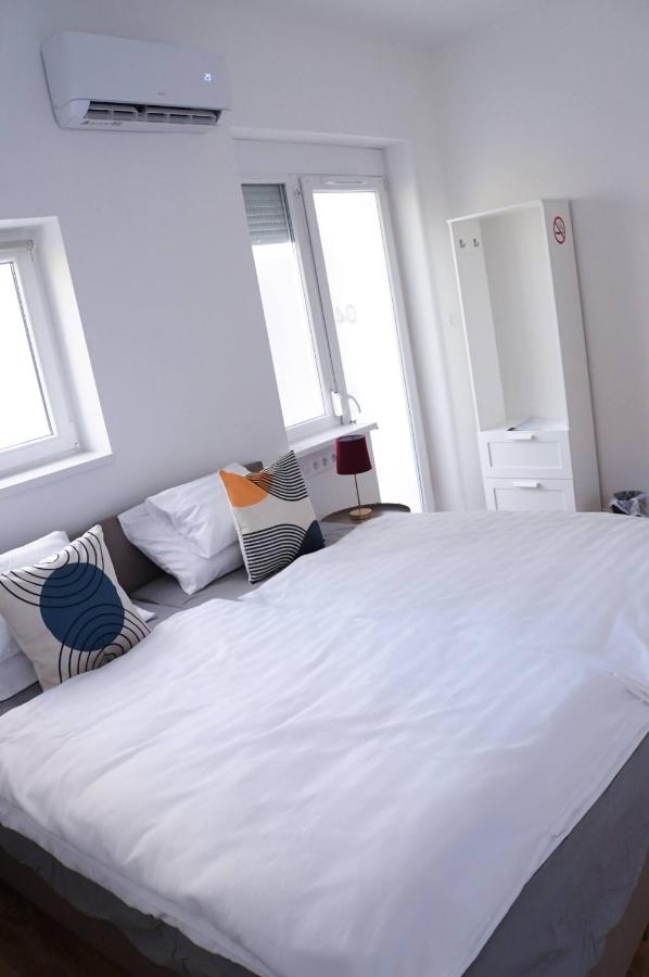 фото Pécs Centrum Apartman
