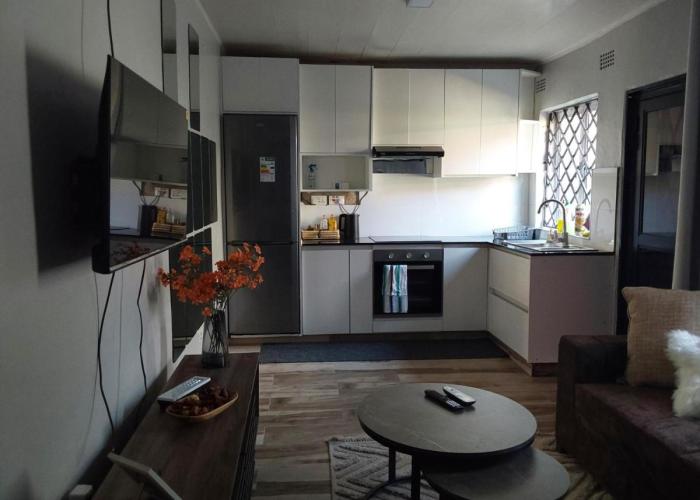 Rena Apartments