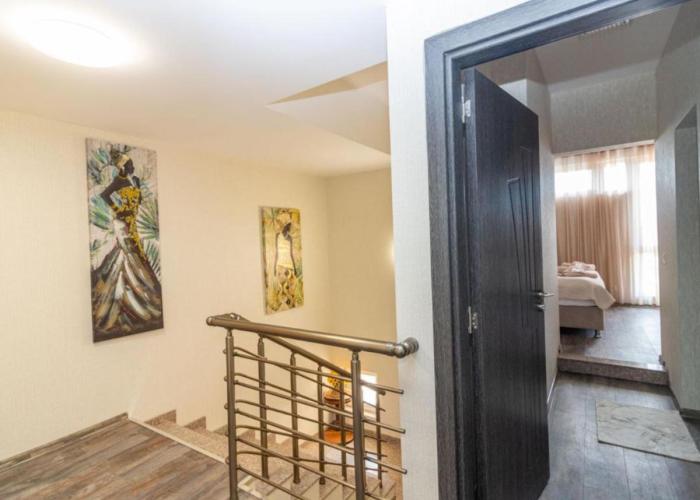 Apartment MezonetCentre