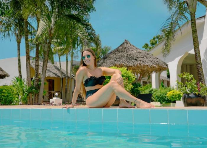 AHG Hisia Nungwi Experience Hotel