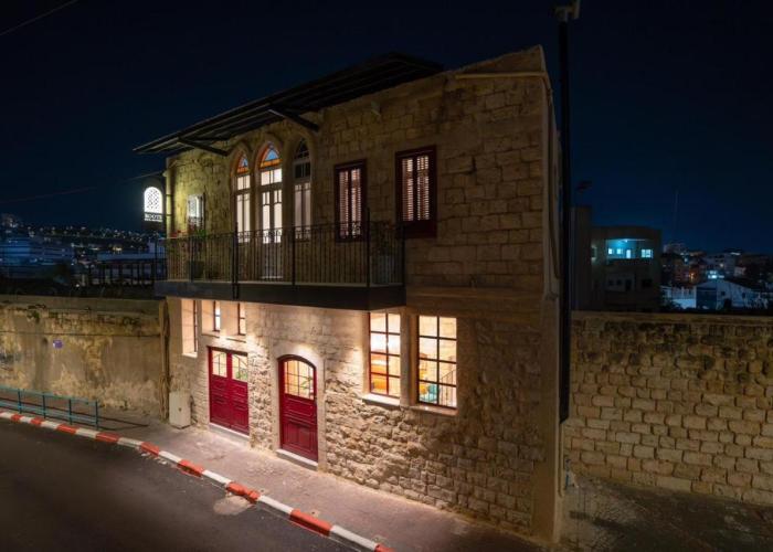 Roots Boutique Hotel