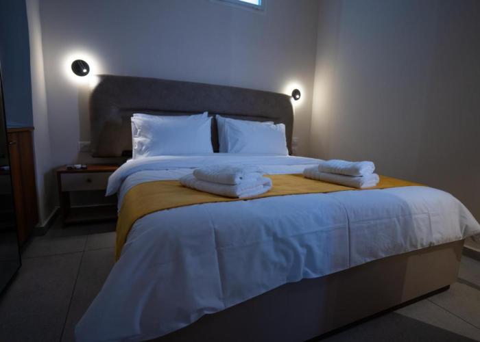 Roots Boutique Hotel