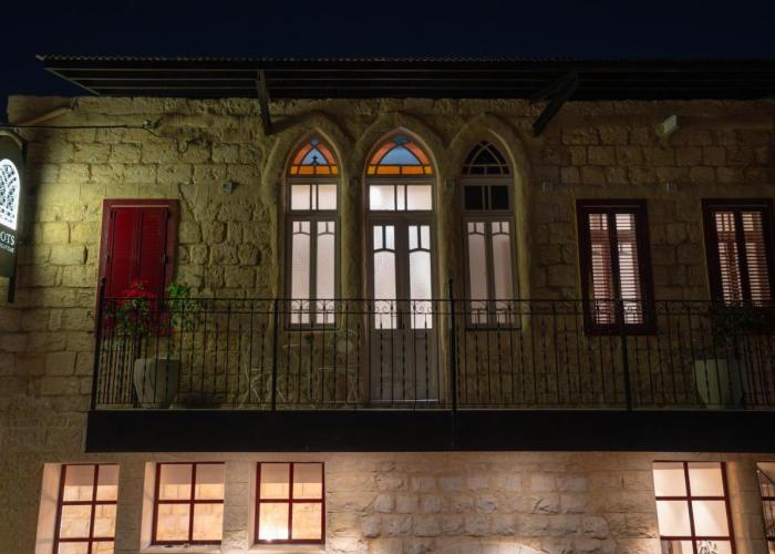 Roots Boutique Hotel
