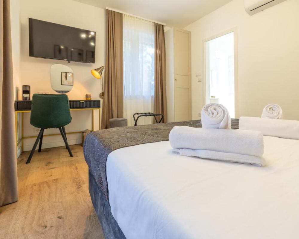 фото Kala Rooms