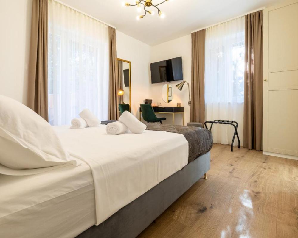 фото Kala Rooms