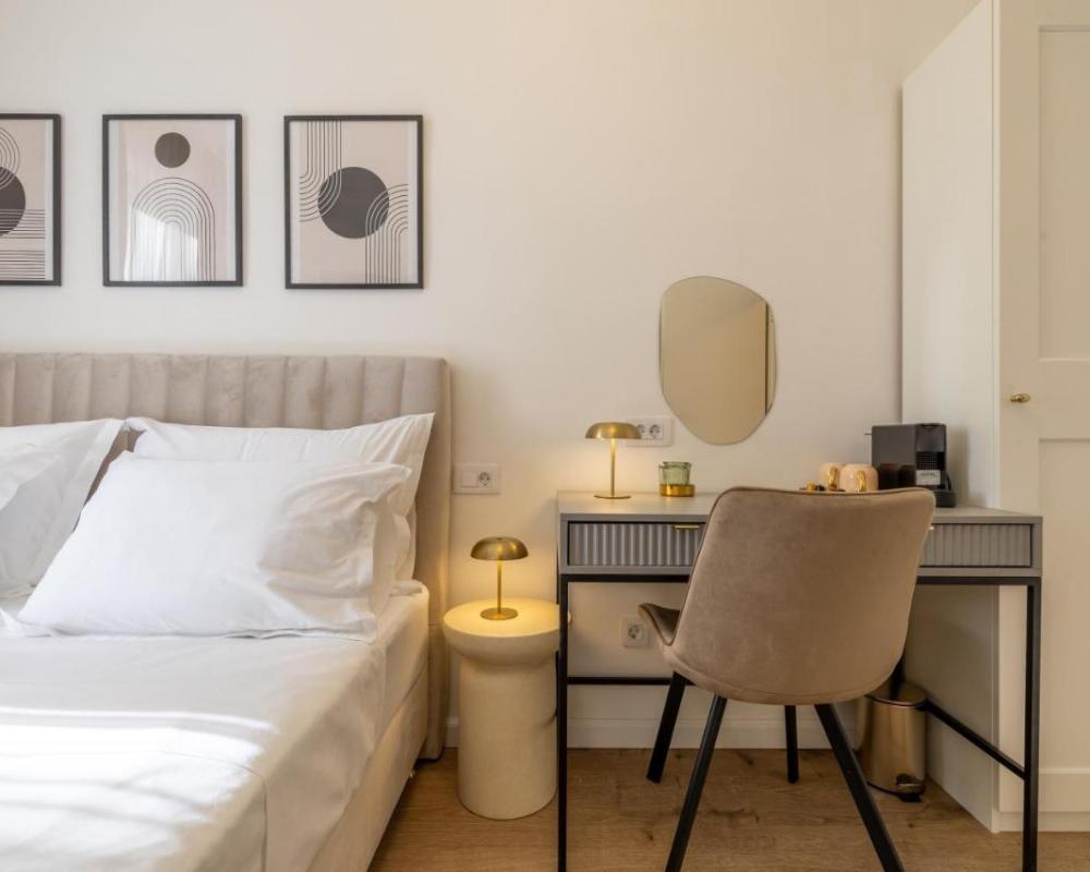 фото Kala Rooms