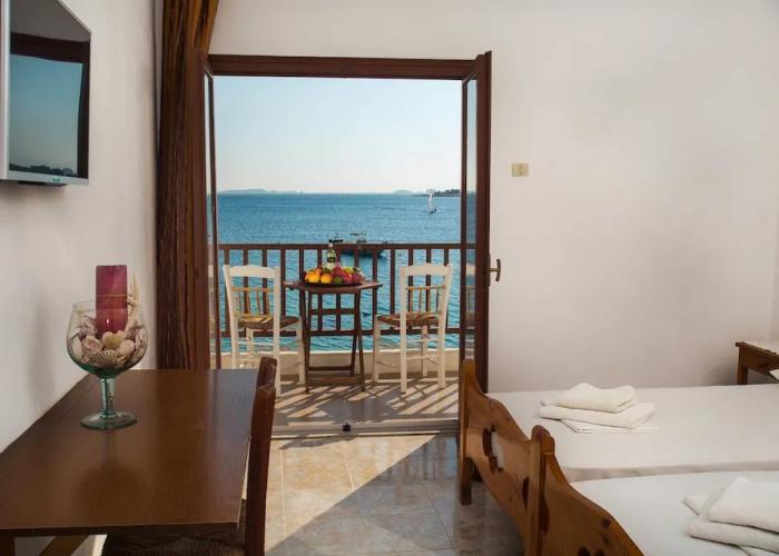 Petalides Apartments