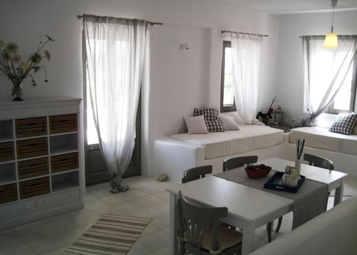 Aeraki Villas