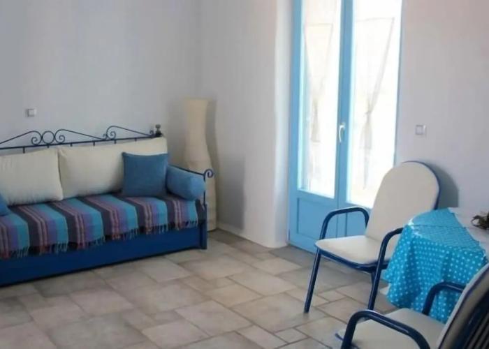 Nakos Homes