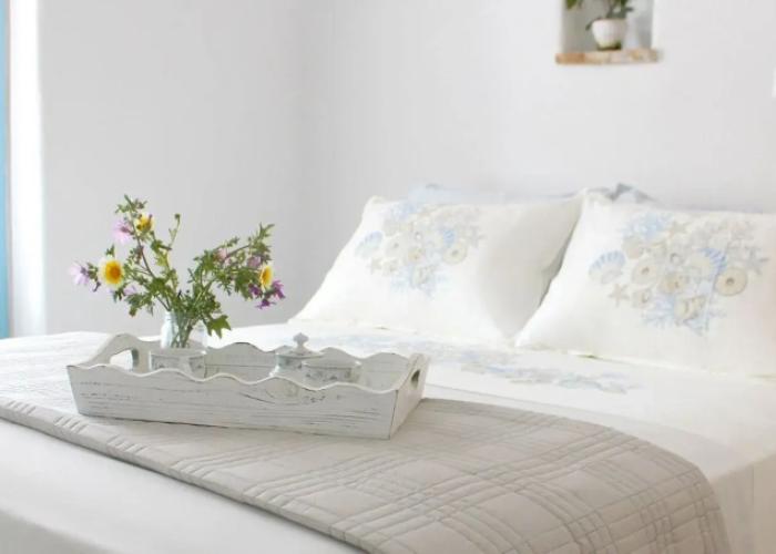 Nakos Homes