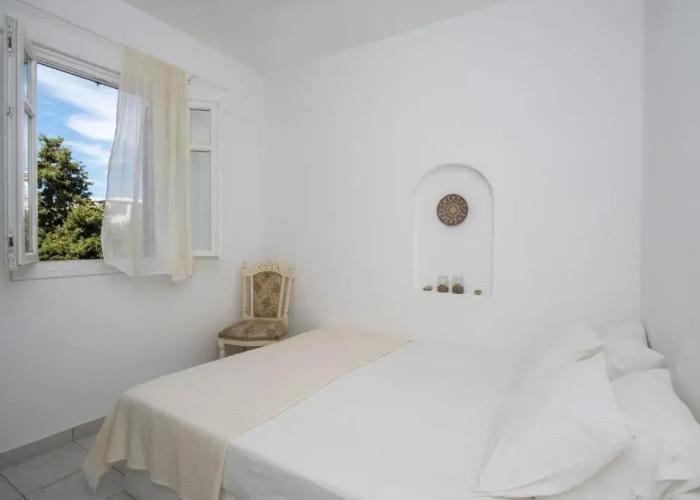 Cleopatra Seaside Homes Paros