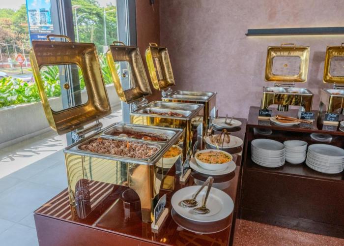 The Pelican Hotel Cantonments Accra