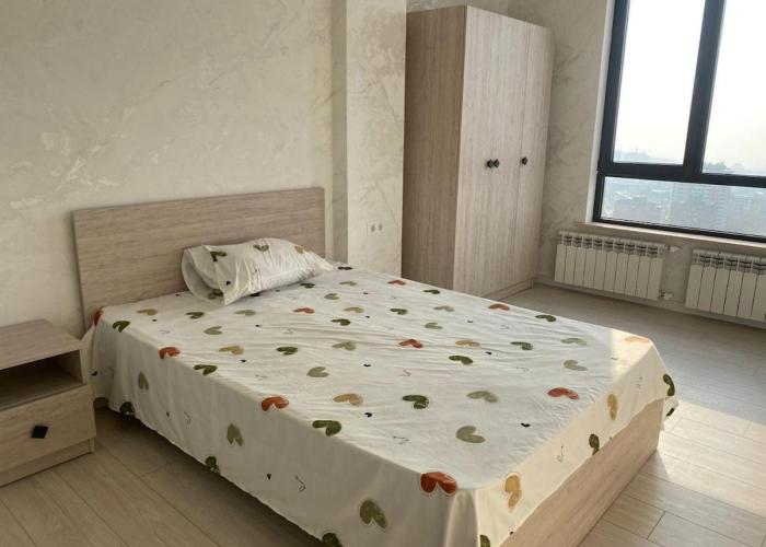 Two bedroom MEGA MALL Hills Sports & Spa adjacent120Meter13Ff