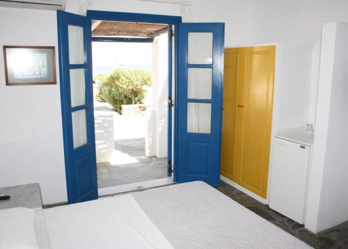 Naoussa Hotel Paros by Booking Kottas