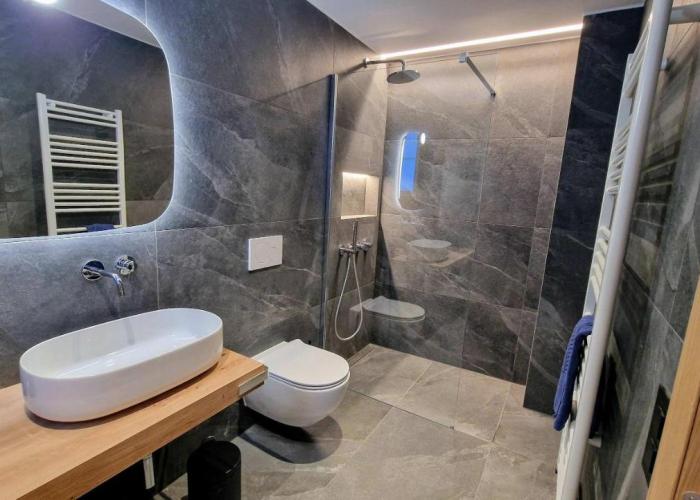 Silberdistel Brand-new luxury apartment with private terrace