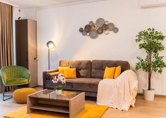 Central, Bloc nou cu parcare Gratuita Emma accommodation in Monarh Tower