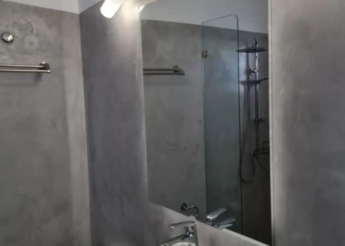 Zoumis Residence