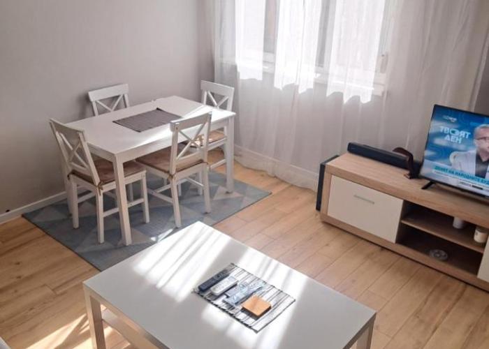 Apartment Sofia top center