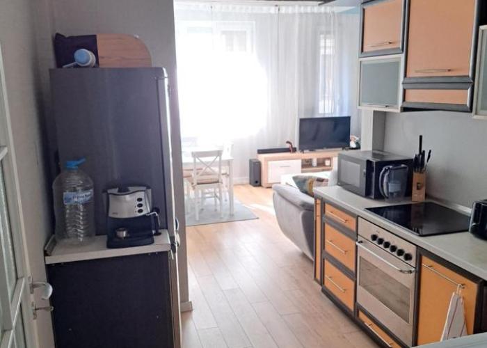 Apartment Sofia top center