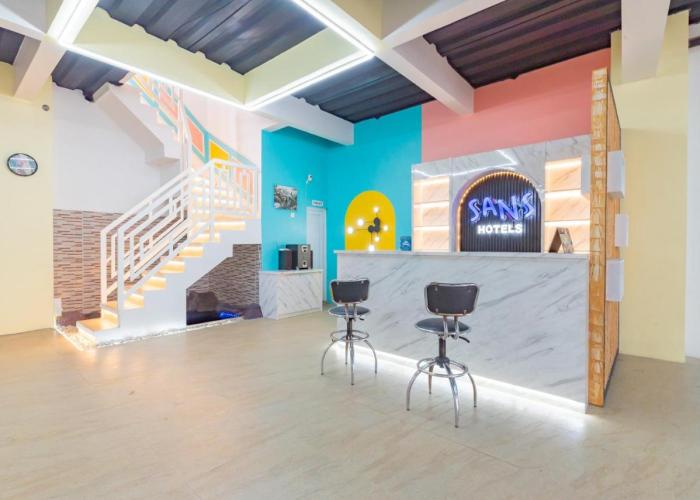 Sans Hotel Sky Home Syariah Tegal