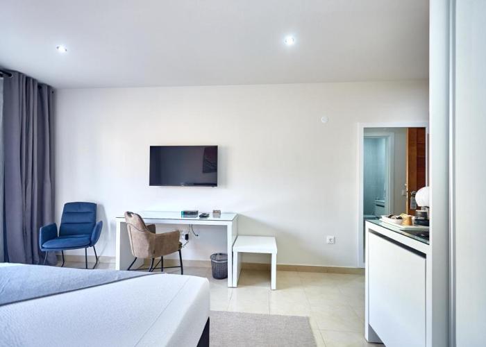 Cam's Suites