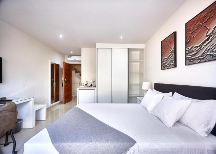 Cam's Suites