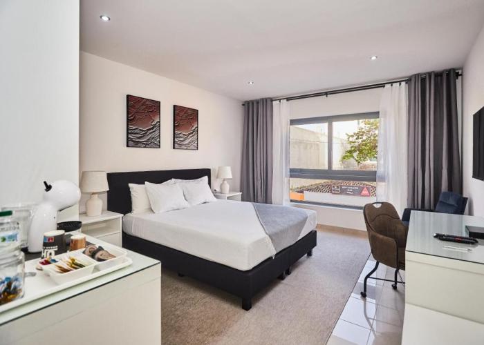 Cam's Suites