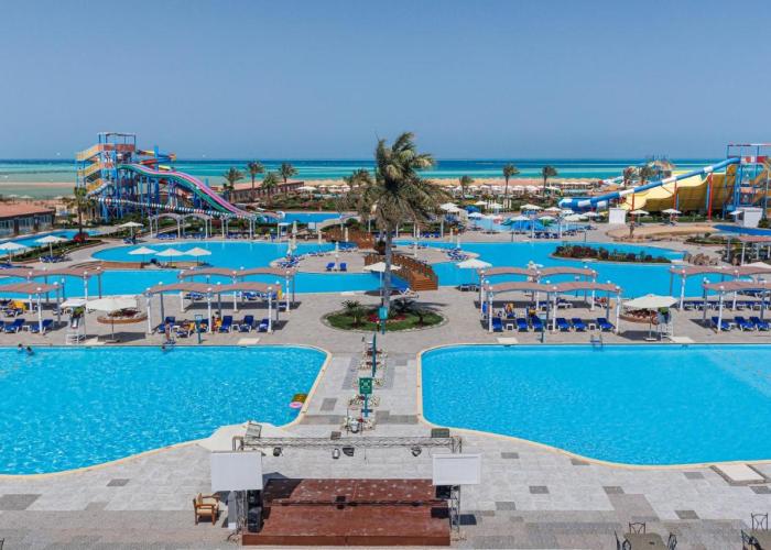 Sunrise Alora Aqua Park Resort