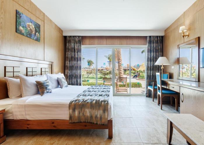 Sunrise Alora Aqua Park Resort