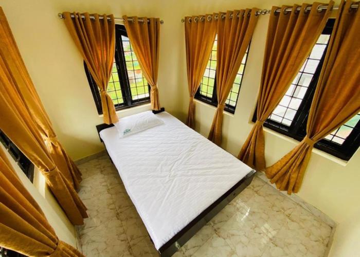 White Legacy Ooty