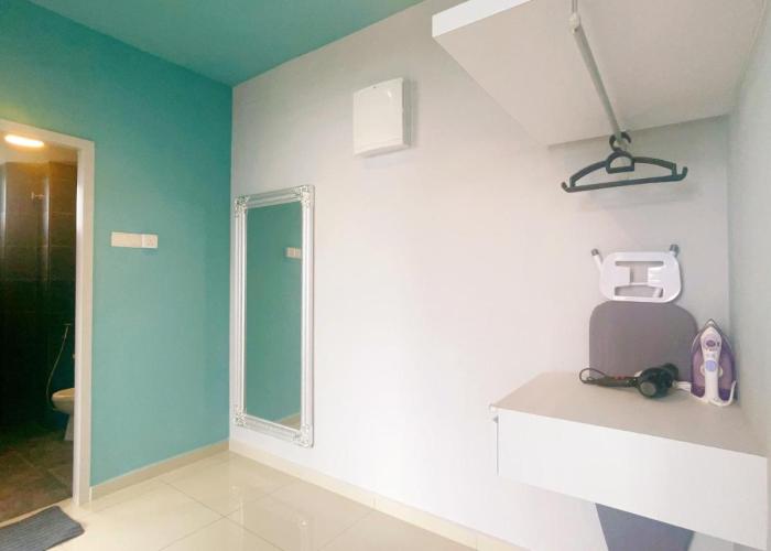 MONIC STAYCATION #Midas SeriAlam near InternationalSchool & RegencyHospital