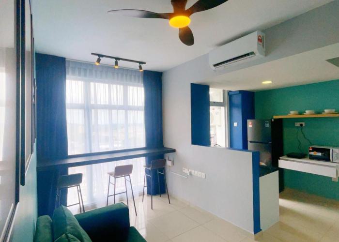 MONIC STAYCATION #Midas SeriAlam near InternationalSchool & RegencyHospital