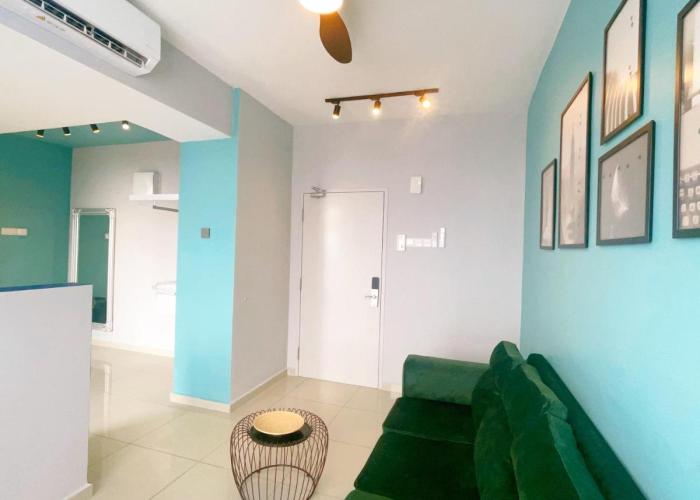 MONIC STAYCATION #Midas SeriAlam near InternationalSchool & RegencyHospital