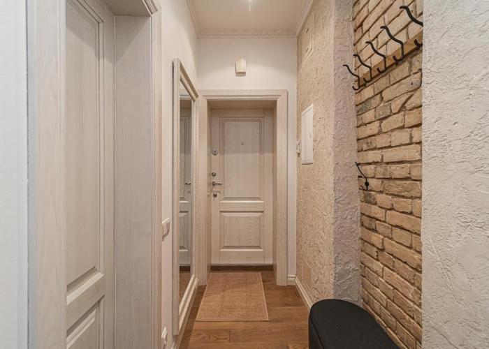 Old Town Apartment on quiet private street