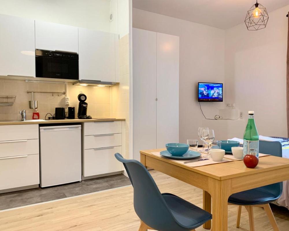 фото Appart'Village Le vieux Vichy centre T1,T2,T3 - Parking - Thermes