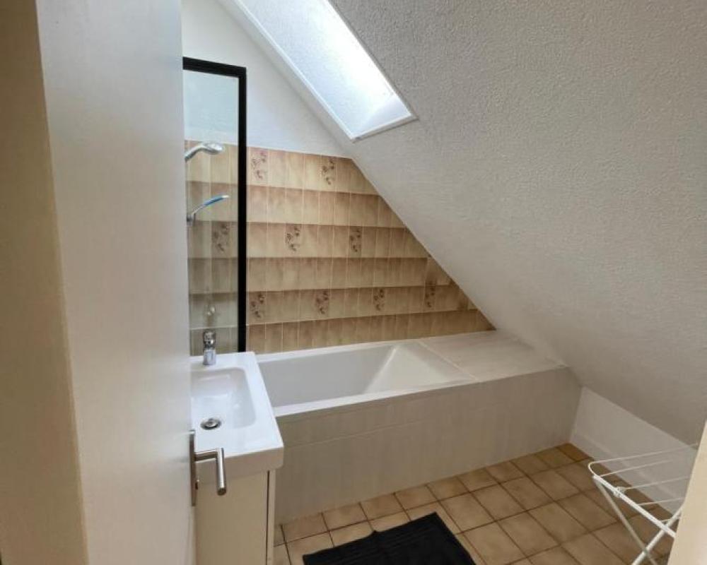 фото Appart'Village Le vieux Vichy centre T1,T2,T3 - Parking - Thermes