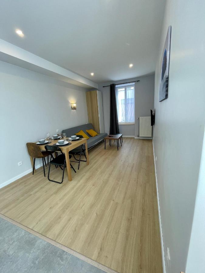 фото Appart'Village Le vieux Vichy centre T1,T2,T3 - Parking - Thermes