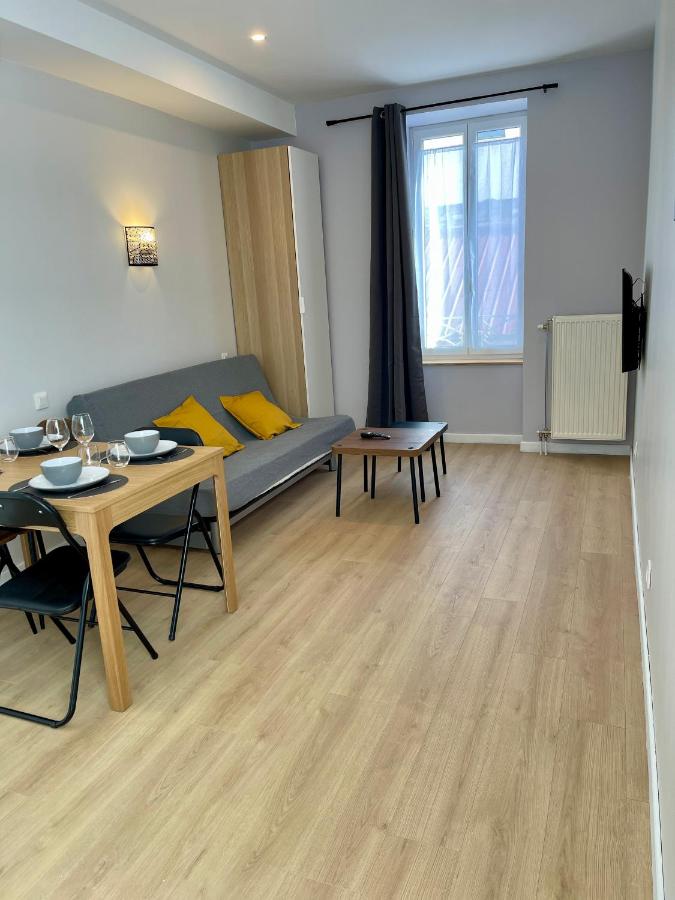 фото Appart'Village Le vieux Vichy centre T1,T2,T3 - Parking - Thermes