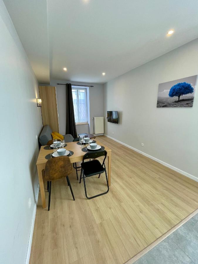 фото Appart'Village Le vieux Vichy centre T1,T2,T3 - Parking - Thermes