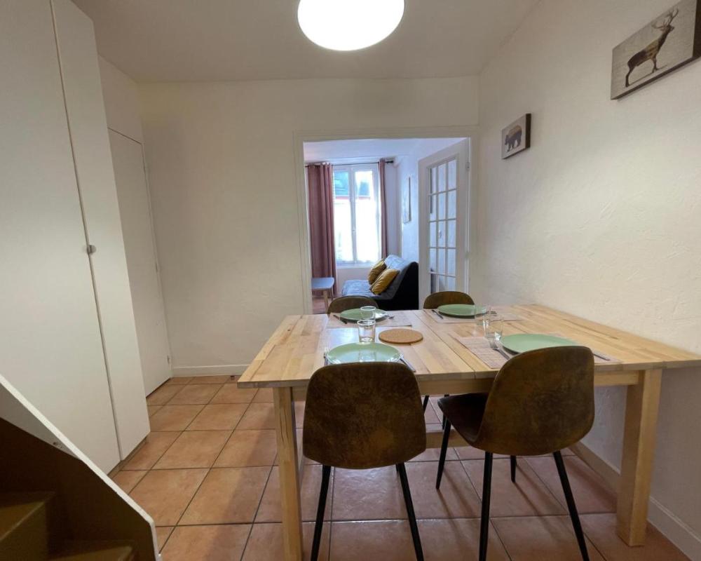 фото Appart'Village Le vieux Vichy centre T1,T2,T3 - Parking - Thermes