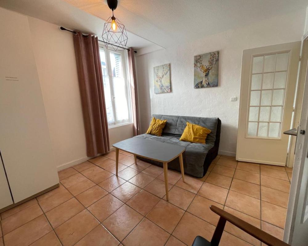 фото Appart'Village Le vieux Vichy centre T1,T2,T3 - Parking - Thermes